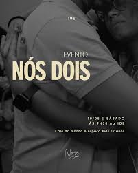 Casal em um momento de oração