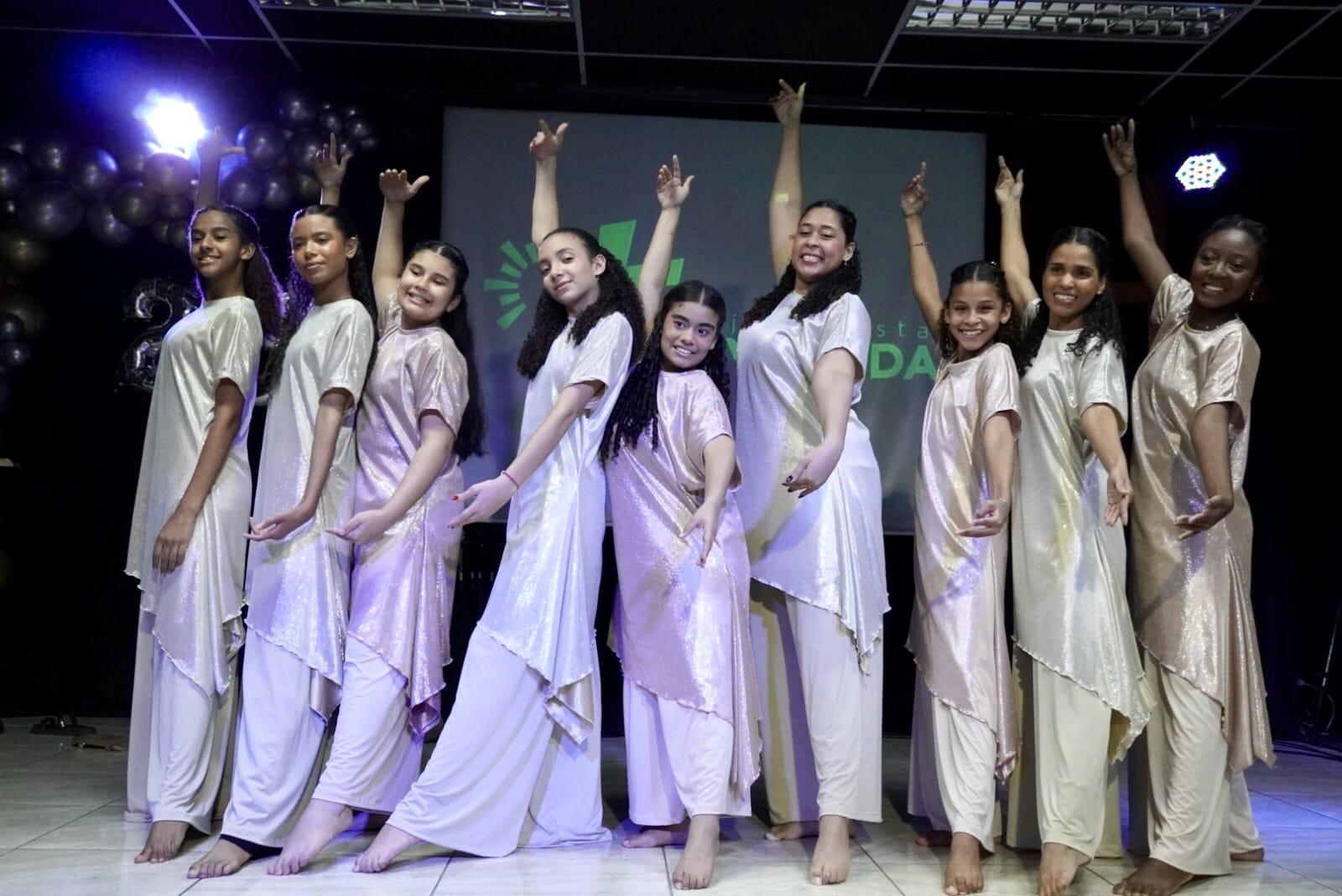 Descrição da foto 2 do café com avós