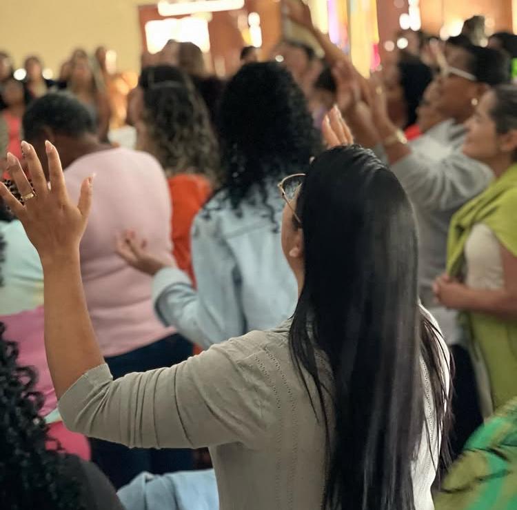 Conferência de mulheres com palestrante