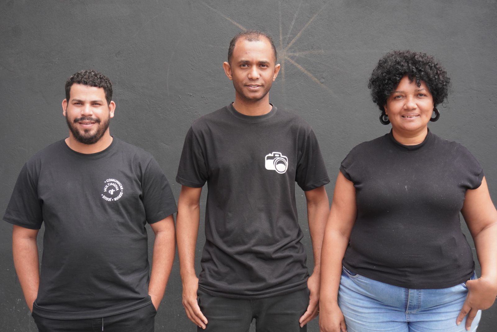 Mesa de som e equipamentos de áudio